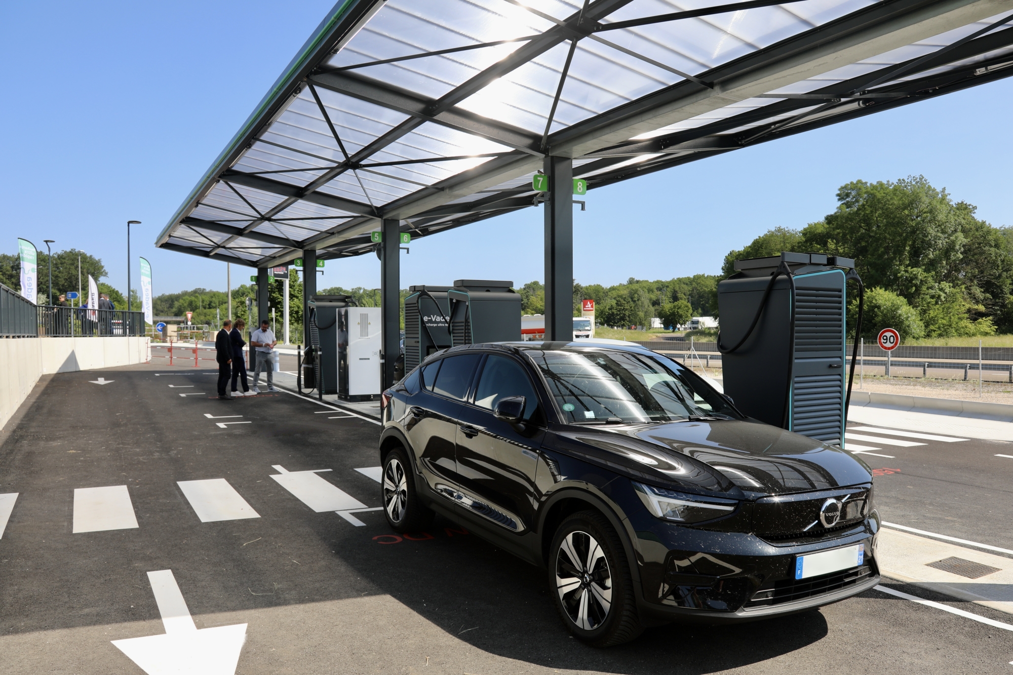 Recharge électrique, aire de Dijon-Spoy (A31)