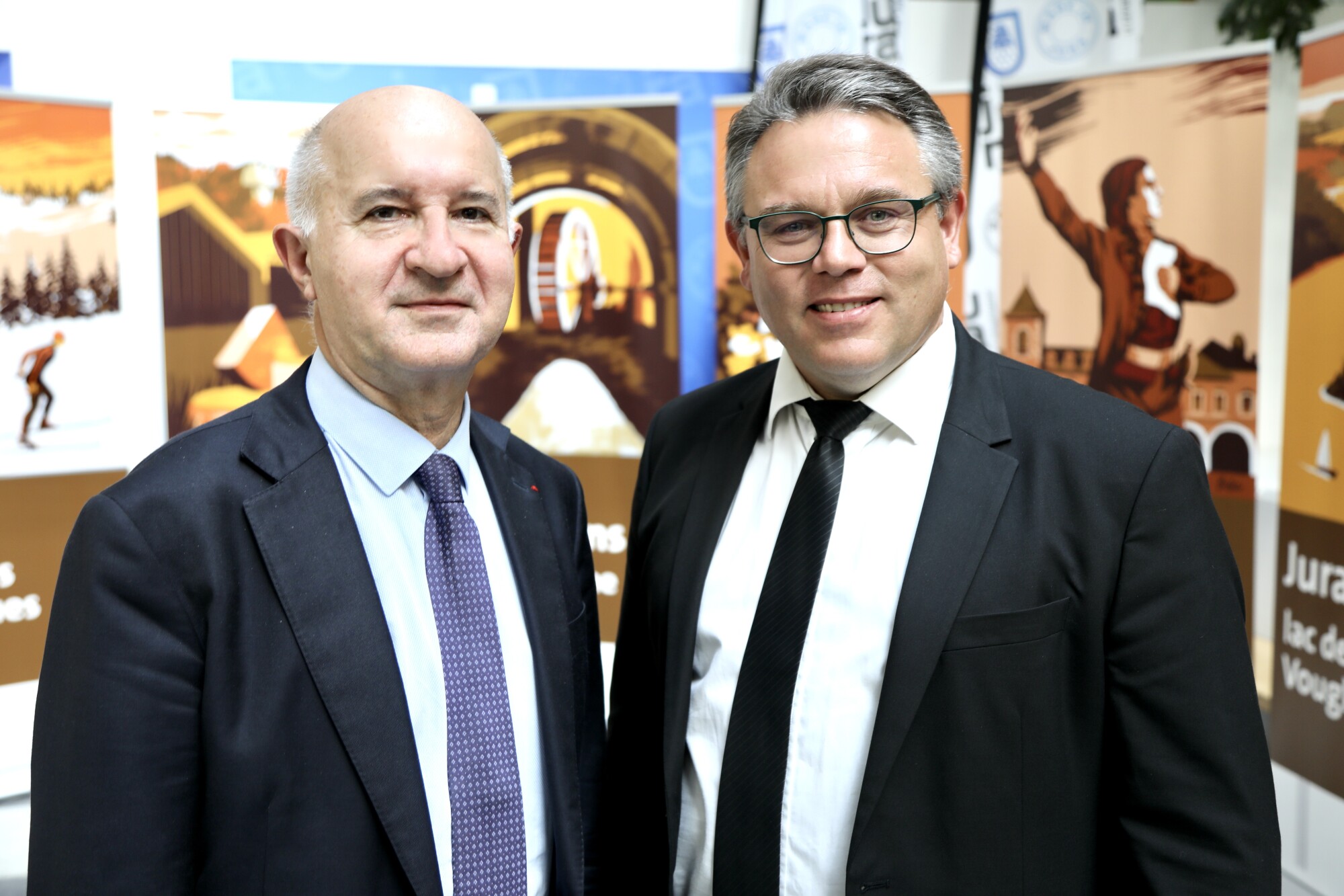 Philippe Nourry et Gérôme Fassenet au vernissage des panneaux marron APRR du Jura